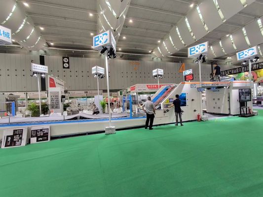 ইলেকট্রিক ড্রাইভিং 5ply শীট টু শীট ল্যামিনেটিং মেশিন 300gsm-10mm কার্ডবোর্ড এবং বি ই ফ্লুটের জন্য