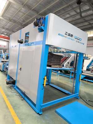 স্বয়ংক্রিয় ফ্লিপ ফ্লপ স্ট্যাকার মেশিন ঢেউতোলা কার্ডবোর্ড উৎপাদনে কাগজ সরবরাহ, মোড়ানো এবং স্তূপীকরণের কাজ স্বয়ংক্রিয় করে উৎপাদন ক্ষমতা বৃদ্ধি করে