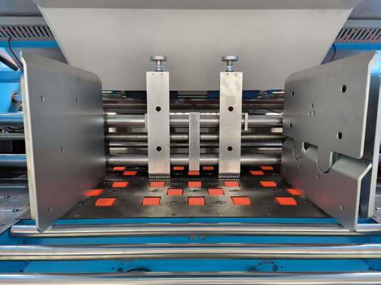 স্বয়ংক্রিয় হাই স্পিড ফ্লুট ল্যামিনেটর ল্যামিনেটিং মেশিন 200m / মিনিট গতির সাথে corrugated কার্ডবোর্ডের জন্য